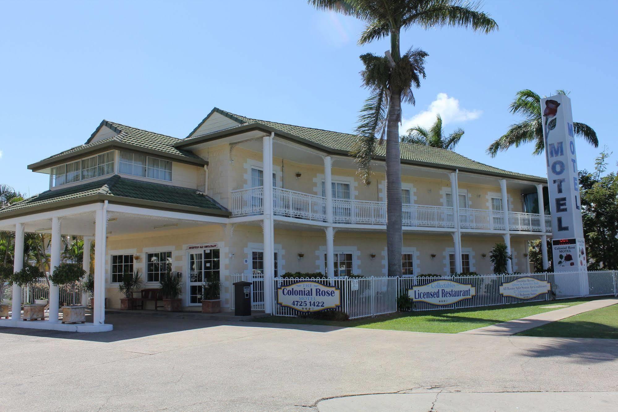 טאונסביל Colonial Rose Motel מראה חיצוני תמונה